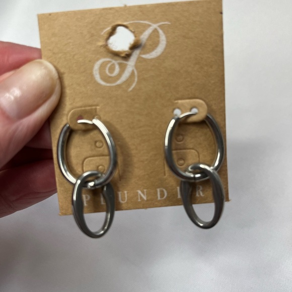 Annalise Earrings by Plunder - Brand New - Picture 3 of 3